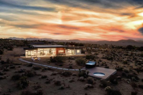 Sundrop Cowboy Pool, Hot Tub & Views!